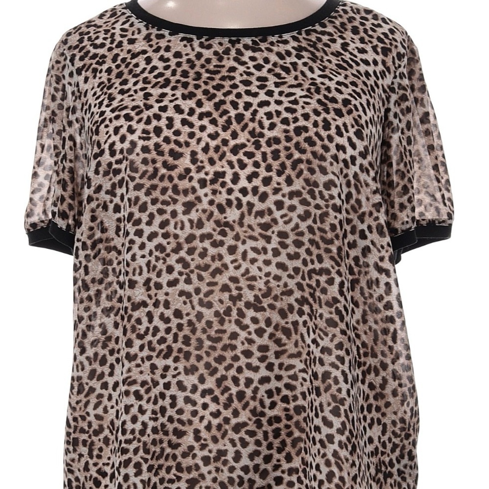 Torrid Animal Print Short Sleeve Top